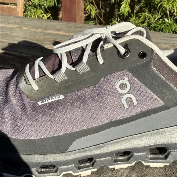 LIKE NEW! On Women’s Cloudtec Waterproof Running Shoes - Picture 2 of 7